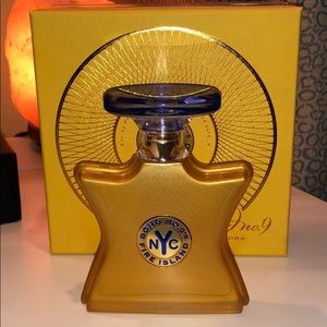 NEW in box!! Bond No9’s Fire Island fragrance!